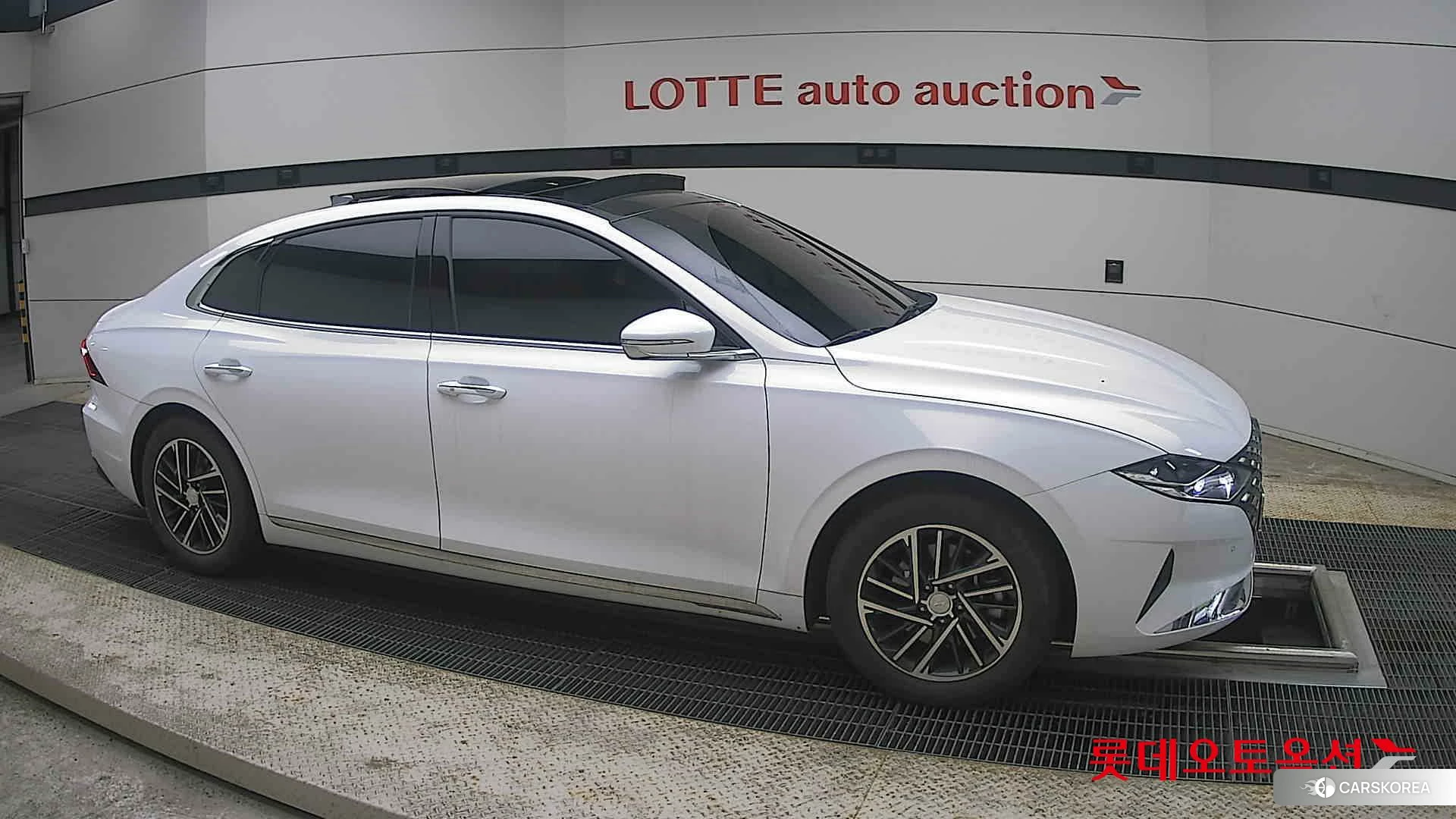 Hyundai Grandeur id 4289415 из Кореи 8