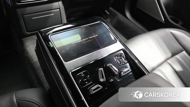 Audi A8 (D5) id 4571911 из Кореи 8