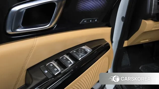 Kia Carnival 4th generation id 3378010 из Кореи 8