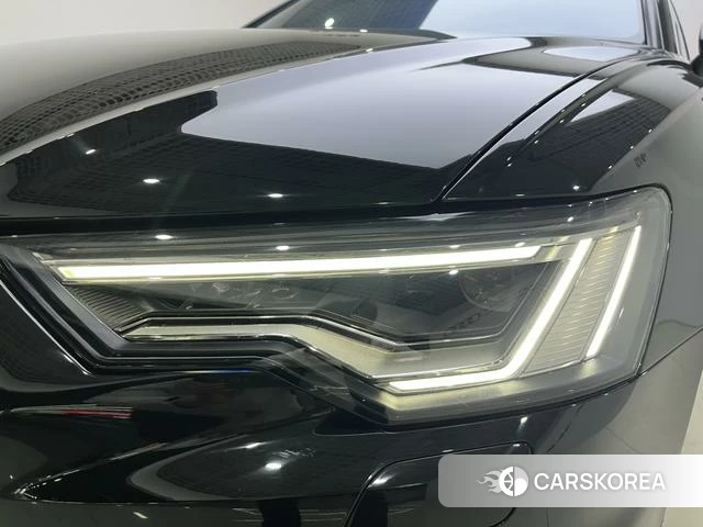 Audi A6L id 4290098 из Китая 8