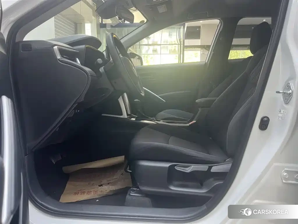 Toyota Corolla id 4538813 из Китая 8