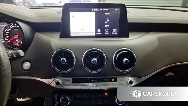 Kia Stinger id 3593444 из Кореи 8