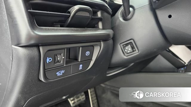 Hyundai Grandeur (GN7) id 3939918 из Кореи 8