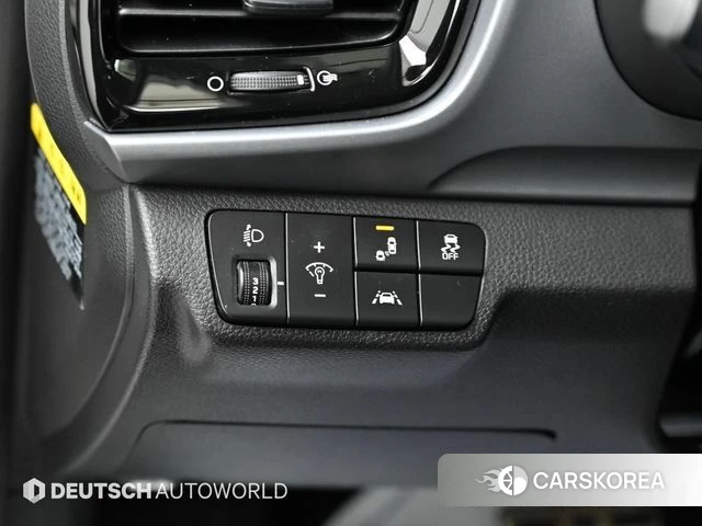 Kia Stonic id 4453463 из Кореи 8