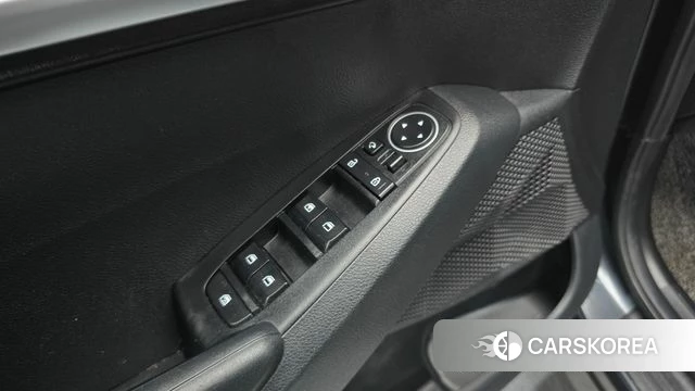 Kia Seltos id 4389111 из Кореи 8