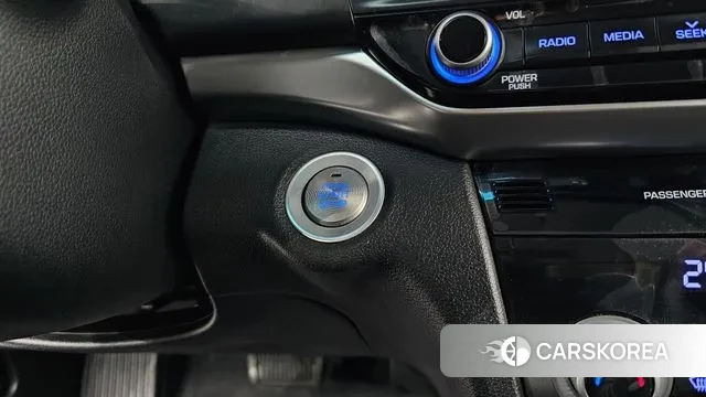 Hyundai The New Avante AD id 3396516 из Кореи 8