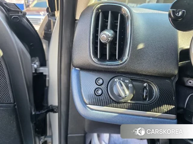 Mini Cooper S Countryman id 3550409 из Кореи 8