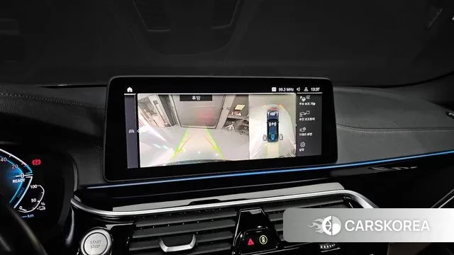 BMW 5 Series (G30) id 3453537 из Кореи 8