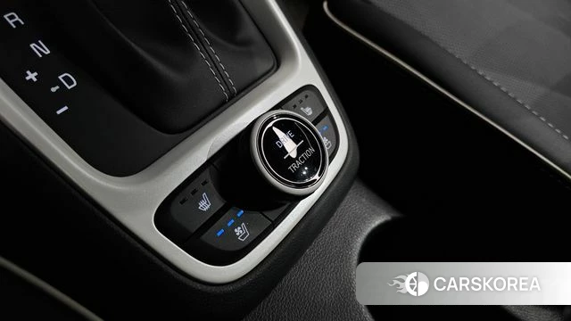 Hyundai Venue id 3884426 из Кореи 8
