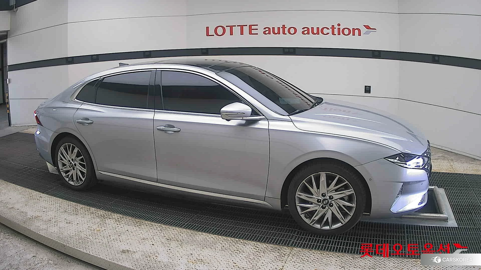 Hyundai Grandeur id 4296757 из Кореи 8