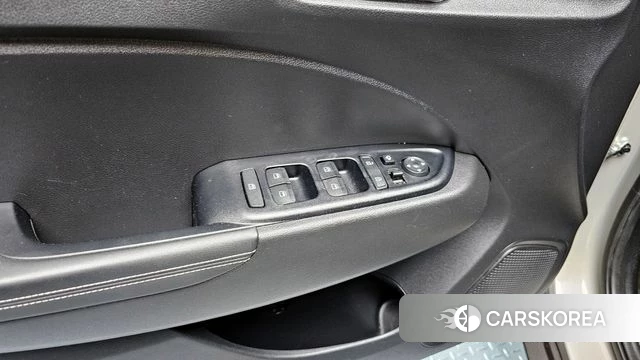 Hyundai Venue id 3843721 из Кореи 8