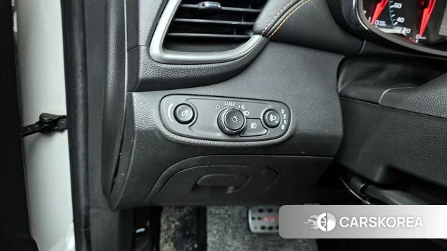 Chevrolet (GM Daewoo) The New Trax id 3845933 из Кореи 8