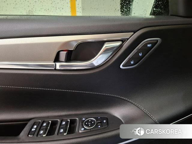 Hyundai The New Grandeur IG id 3919728 из Кореи 8