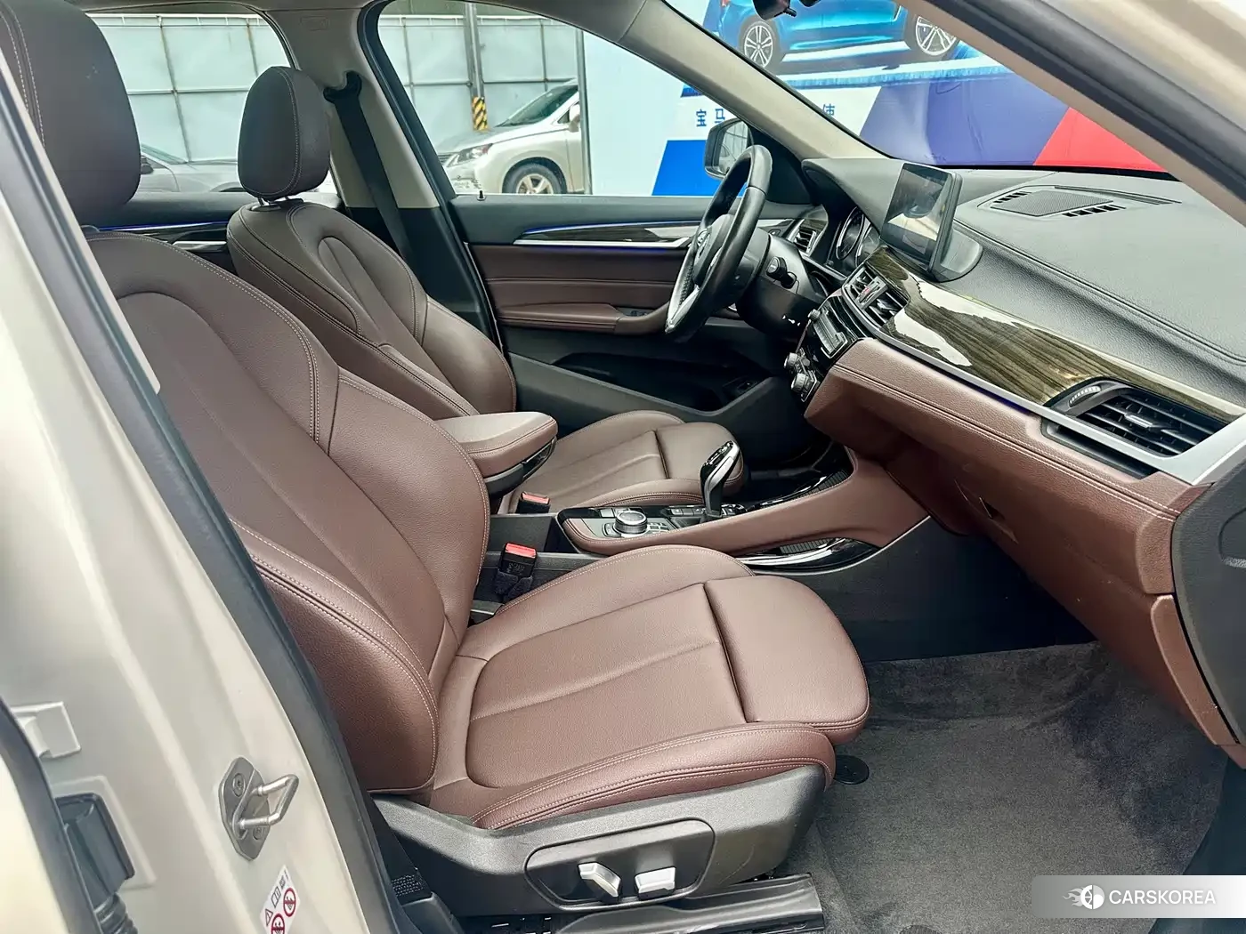 BMW X1 id 4577790 из Китая 8