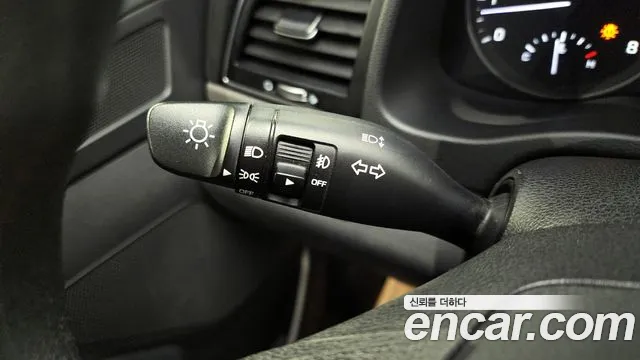 Hyundai Avante AD id 2440896 из Кореи 8