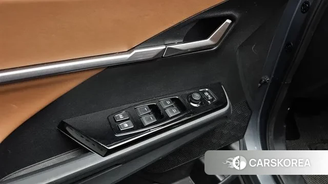 Ssangyong Torres id 3707002 из Кореи 8