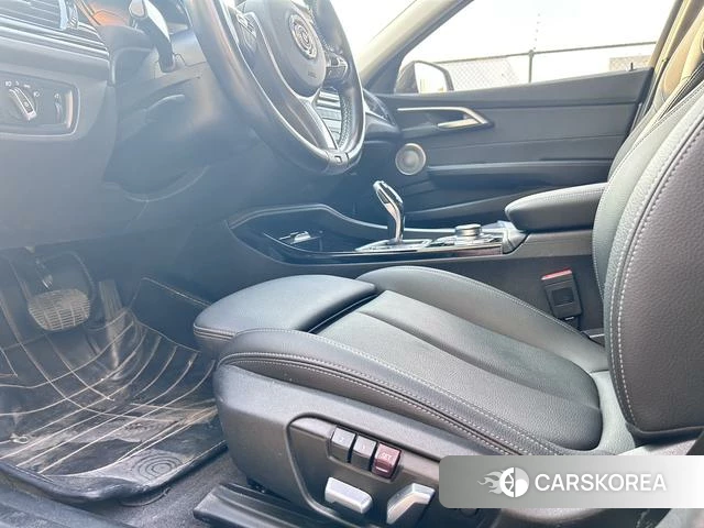 BMW 1 series id 4240237 из Китая 8