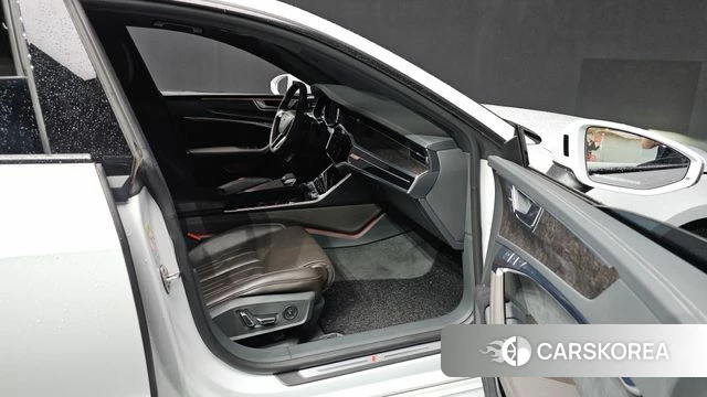 Audi A7 (4K) id 4562372 из Кореи 8