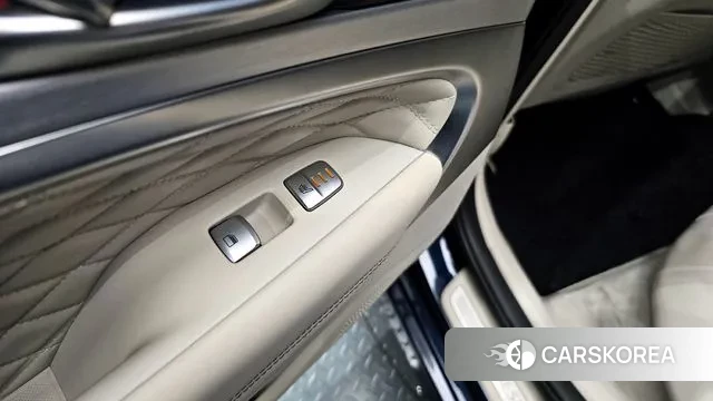 Genesis G70 id 3374997 из Кореи 8