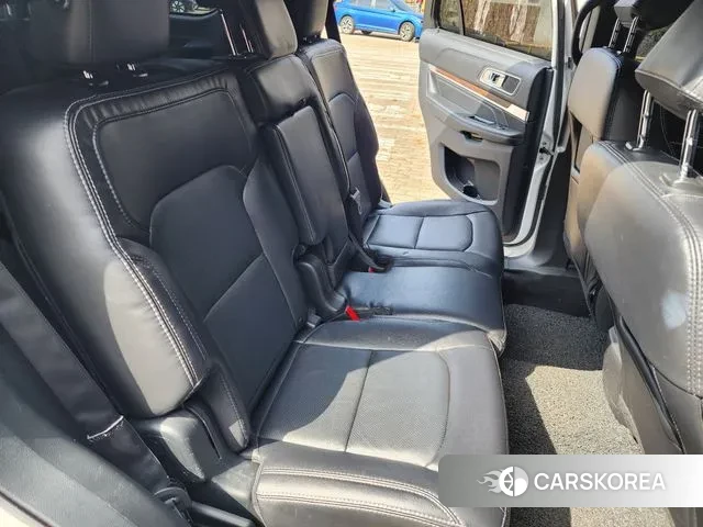 Ford Explorer id 3766352 из Кореи 8