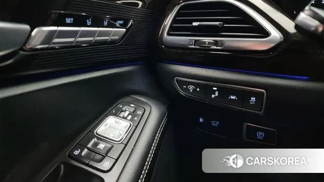 Genesis G90 id 3187535 из Кореи 8