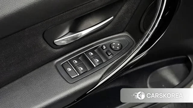 BMW 3 Series (F30) id 3723566 из Кореи 8