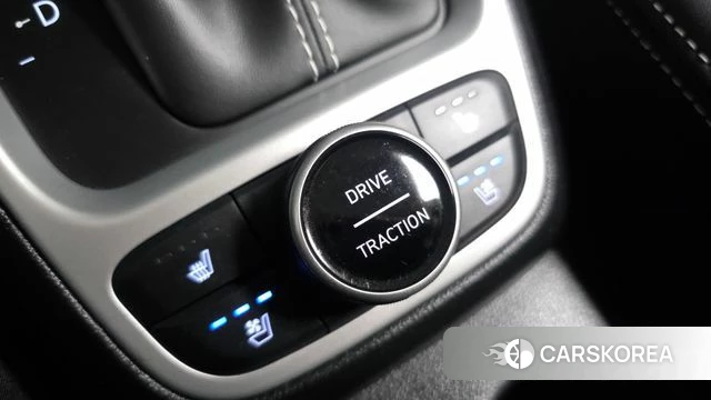 Hyundai Venue id 4413982 из Кореи 8