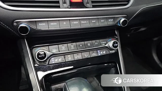 Hyundai Grandeur IG Hybrid id 3403283 из Кореи 8