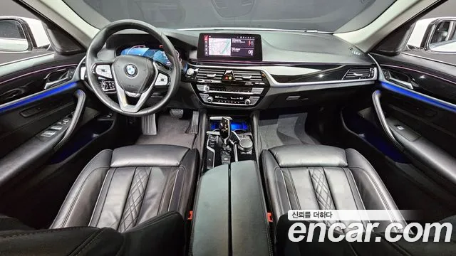 BMW 5 Series (G30) id 2699605 из Кореи 8