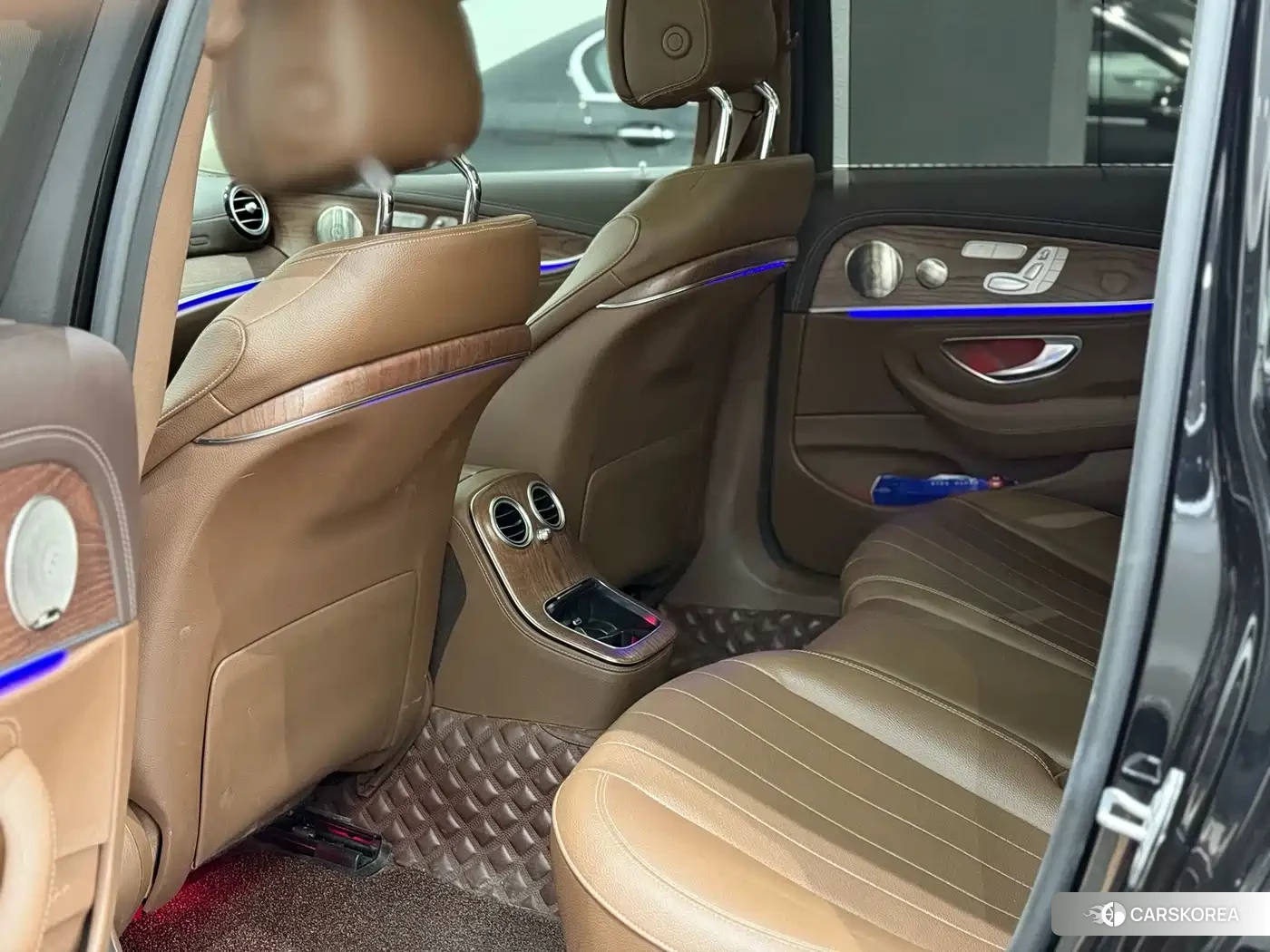Mercedes-Benz E-Class id 4599791 из Китая 8