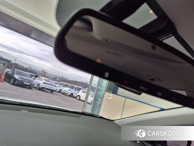 Hyundai The New Avante AD id 3476749 из Кореи 8