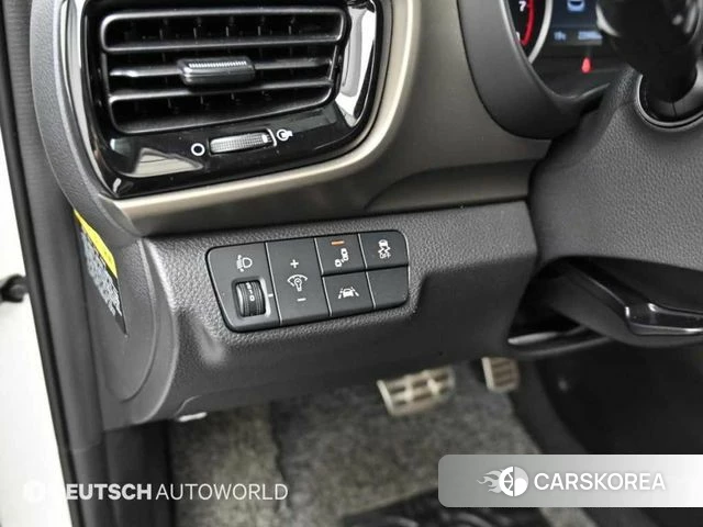 Kia Stonic id 4434889 из Кореи 8