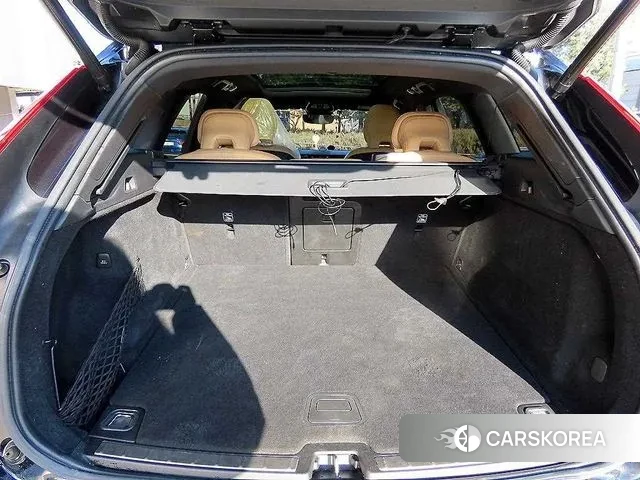 Volvo XC60 second Generation id 3640128 из Кореи 8