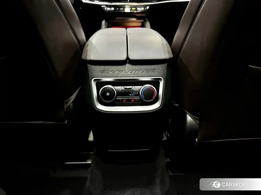Ford Explorer id 4545970 из Китая 8