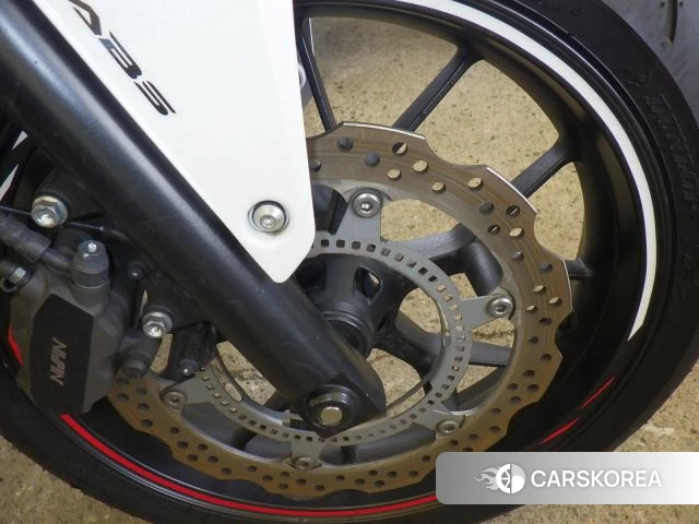 Honda CBR400R id 4184607 из Японии 8