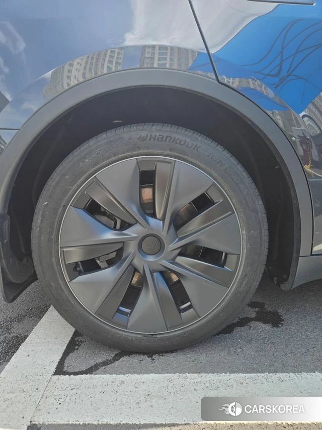 Tesla Model Y id 4664984 из Кореи 8
