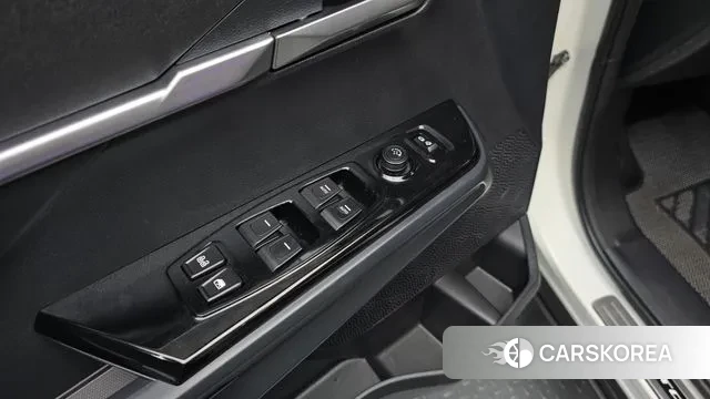 Ssangyong Torres id 3712083 из Кореи 8