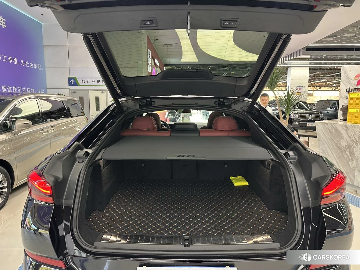 BMW X6 id 4512633 из Китая 8