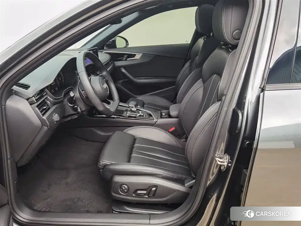 Audi A4L id 4514301 из Китая 8