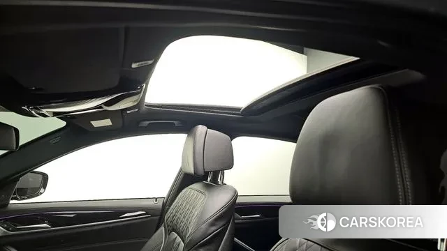 BMW 5 Series (G30) id 3661257 из Кореи 8