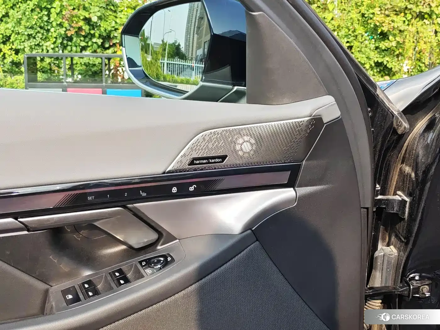 BMW i5 id 4679458 из Китая 8
