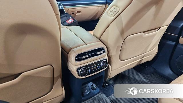 Genesis GV80 id 3915477 из Кореи 8