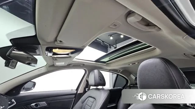 BMW 3 Series (G20) id 3374050 из Кореи 8