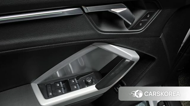 Audi Q3 (F3) id 3818224 из Кореи 8