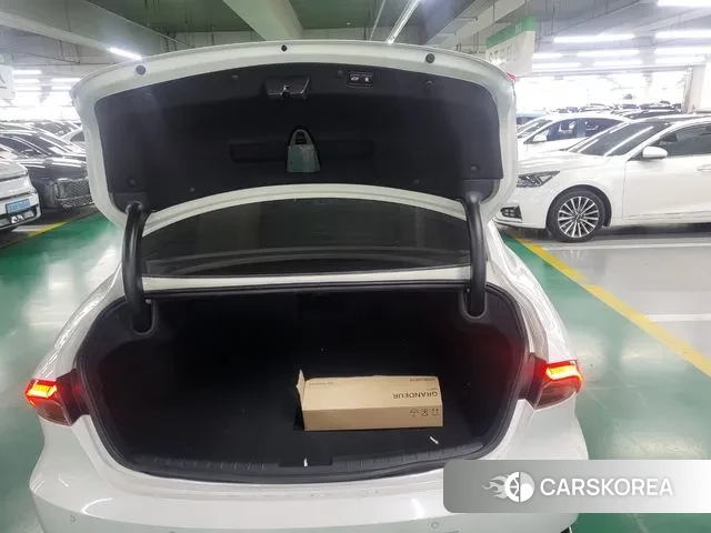 Hyundai The New Grandeur IG id 3442878 из Кореи 8