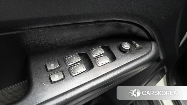 Ssangyong The New Rexton Sports Cannes id 4282783 из Кореи 8