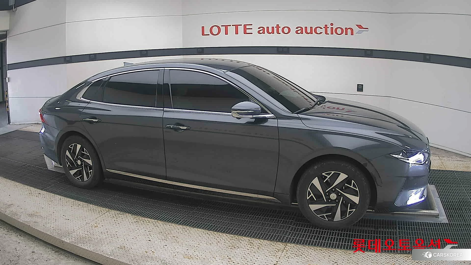 Hyundai Grandeur Hybrid id 4902565 из Кореи 8