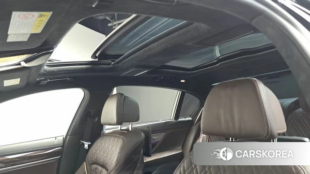 BMW 7 Series (G11) id 4657977 из Кореи 8