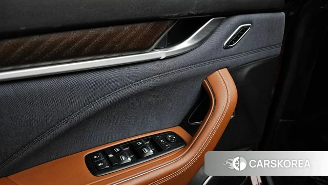 Maserati Levante id 3924865 из Кореи 8