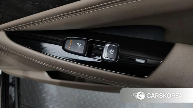 Kia K8 id 4355403 из Кореи 8